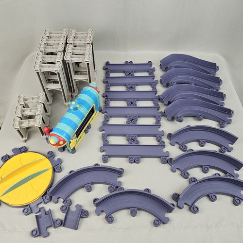 31pc lot tomy - lot, chuggington